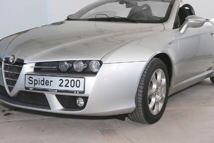 Alfa Romeo Spider 13.000 km 12.500 € Solingen 42657