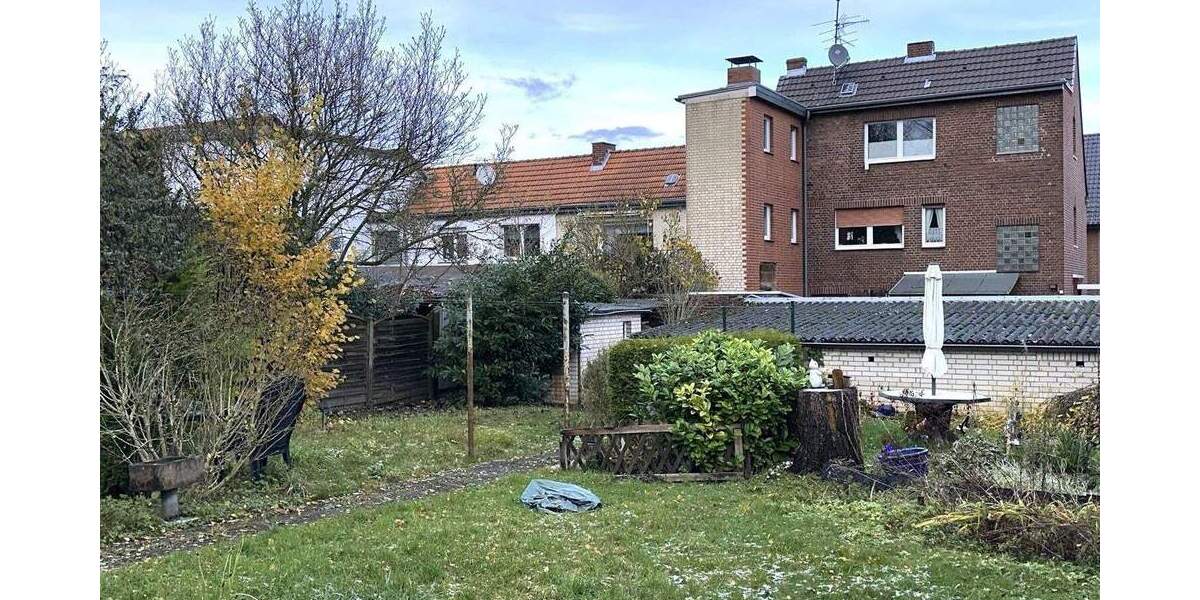 Mehrfamilienhaus, Wohnhaus Hürth Gleuel - 9 Zimmer, 218 m&sup2;, 550.000&euro; | Angebot:24056737
