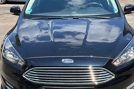 Ford Focus 160.000 km 4.790 &euro; koeln 51105