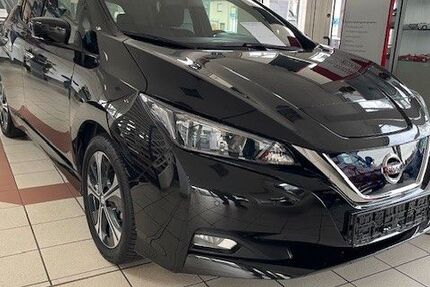 Nissan Leaf 14.151 km 17.900 € Köln - Poll 51105