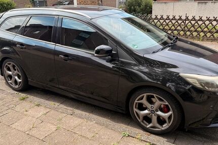 Ford Focus 150.000 km 9.490 &euro; Kerpen 50170