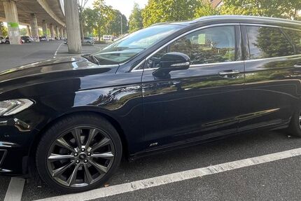 Ford Mondeo 182.662 km 12.900 € Leverkusen 51373