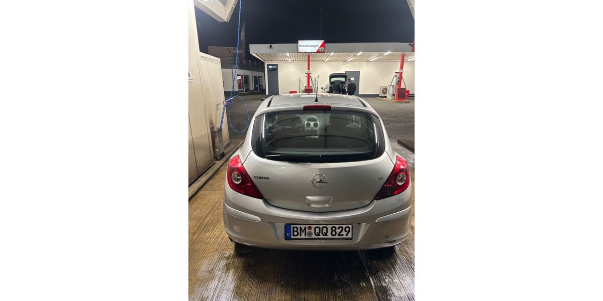 Opel Corsa 102.000 km 3.500 &euro; Bergheim 50127