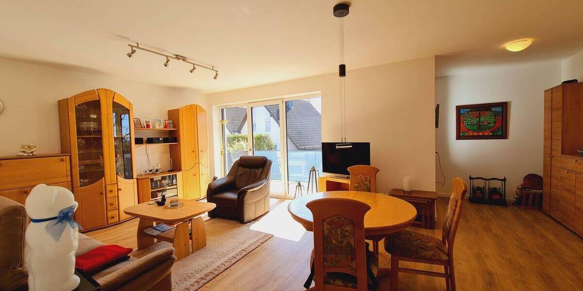 Etagenwohnung Wermelskirchen Dabringhausen - 3 Zimmer, 88 m&sup2;, 365.000&euro; | Angebot:26229381