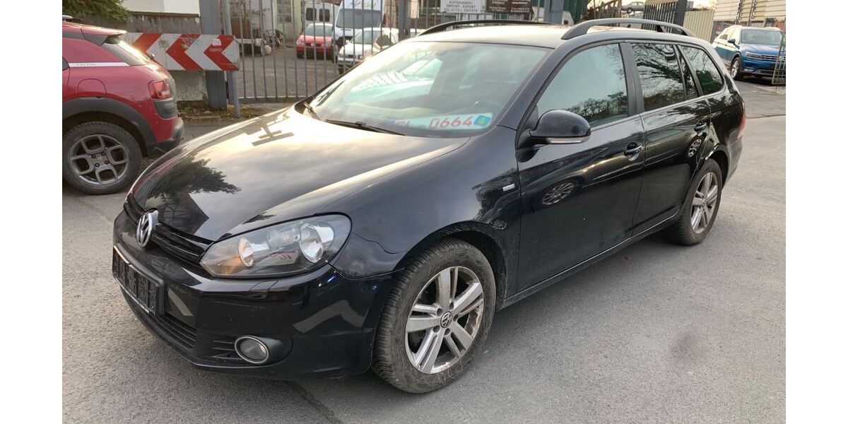 VW Golf 227.000 km 2.699 &euro; Bergisch Gladbach 51465