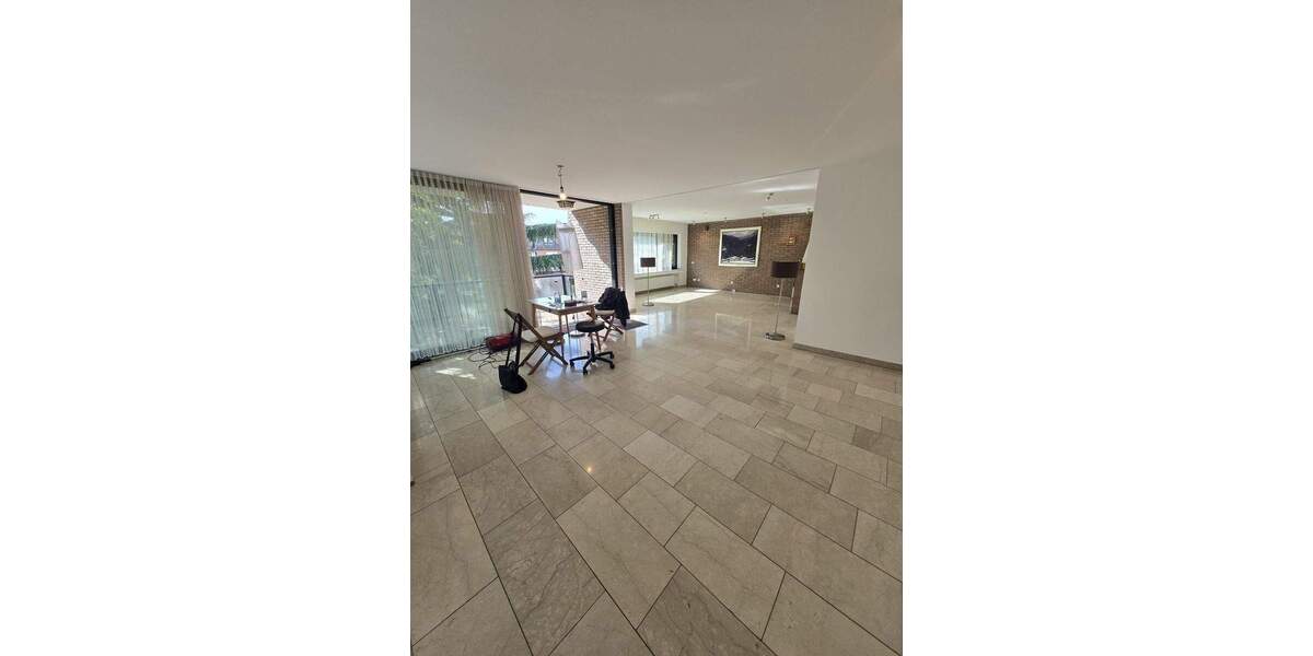 Gewerbeobjekt Frechen Habbelrath - 8 Zimmer, 850.000&euro; | Angebot:24234706