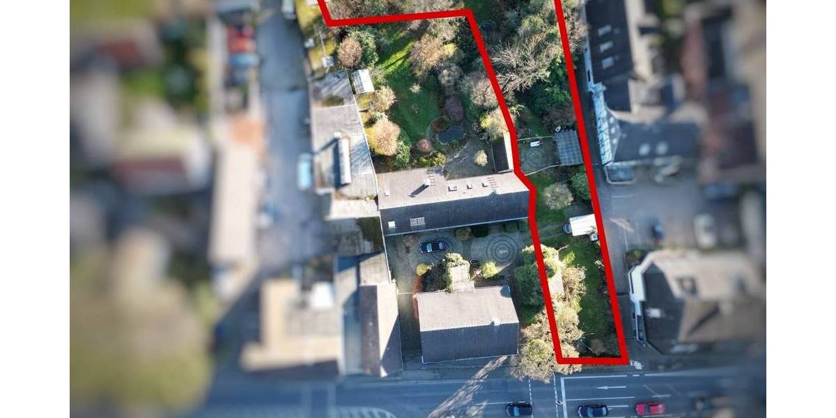 Attraktives Grundstück in guter Lage zimmer