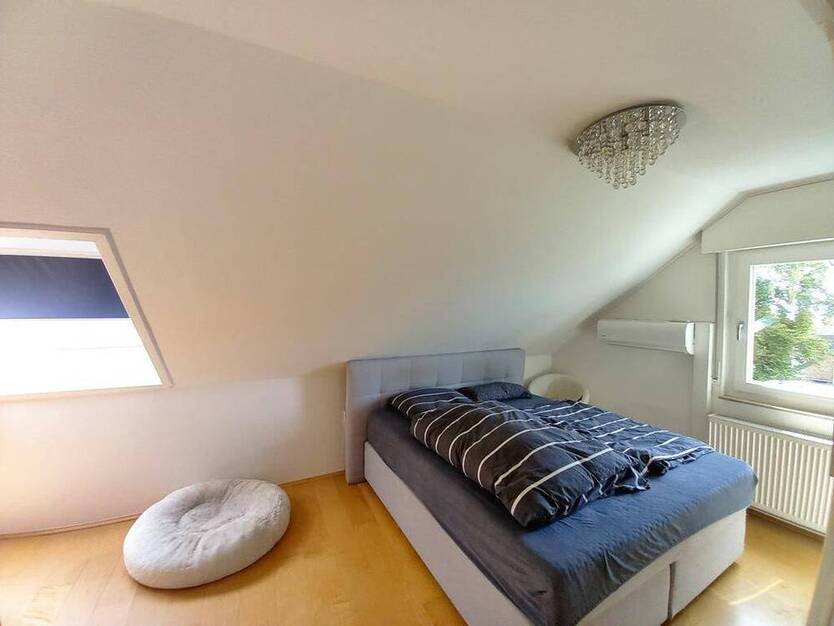 CITYHOUSE: Freistehendes Einfamilienhaus mit Traumgarten, Wintergarten, Kamin, Sauna und Garage