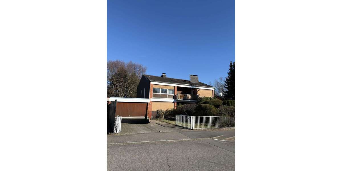 Einfamilienhaus Bergisch Gladbach Paffrath - 11 Zimmer, 310 m&sup2;, 795.000&euro; | Angebot:25373474