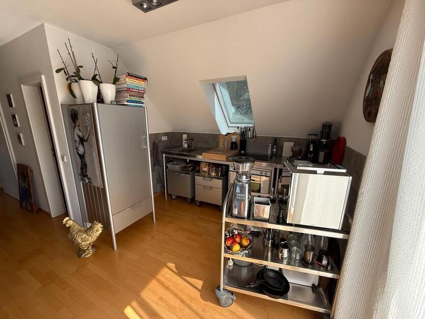 Courtagefreie 3-Zimmer-Wohnung mit Dachterrasse & Bulthaup-Küche