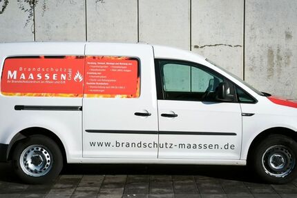 VW Caddy 98.909 km 13.390 € Bergheim 50127