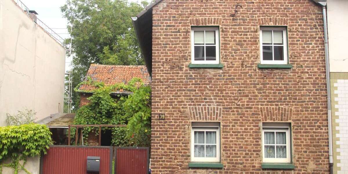 Haus zum Kaufen in Bonn Endenich 679.000 € 111 m² 5 zimmer