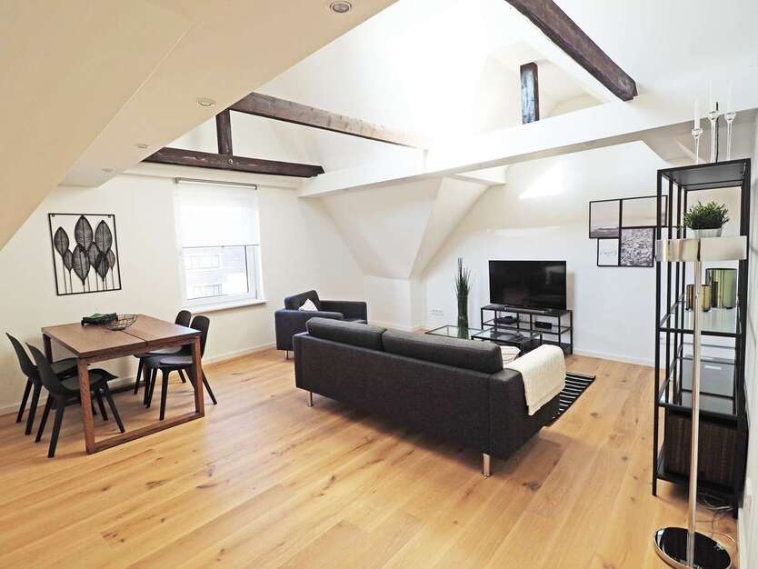 Wohnen auf Zeit in Köln Deutz 1.450 € 2.5 zimmer