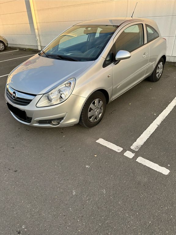 Opel Corsa 142.000 km 3.000 € Köln 50969