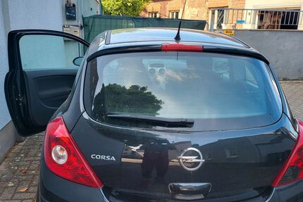 Opel Corsa 135.765 km 2.900 &euro; Elsdorf 50189