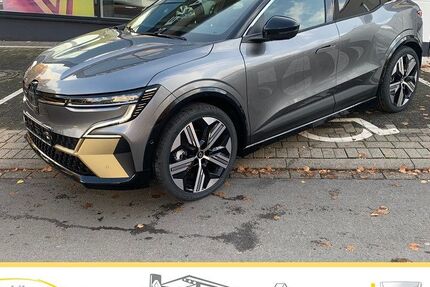 Renault Megane E-TECH 12.500 km 31.400 &euro; Overath 51491