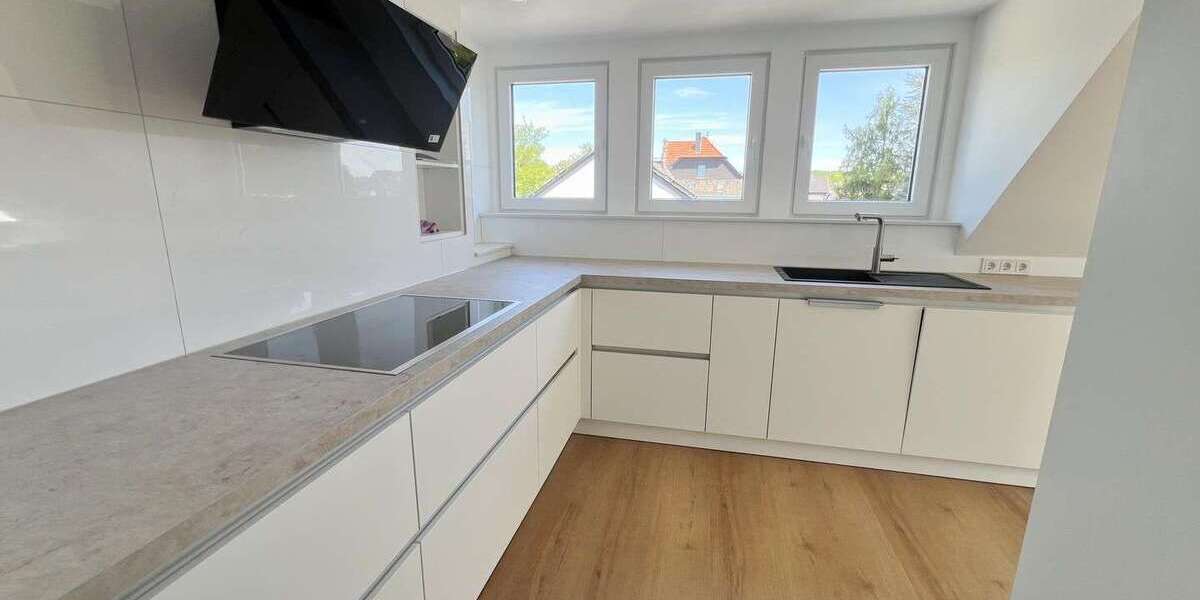 Etagenwohnung Troisdorf Spich - 4 Zimmer, 120 m&sup2;, 1.495&euro; | Angebot:26394714
