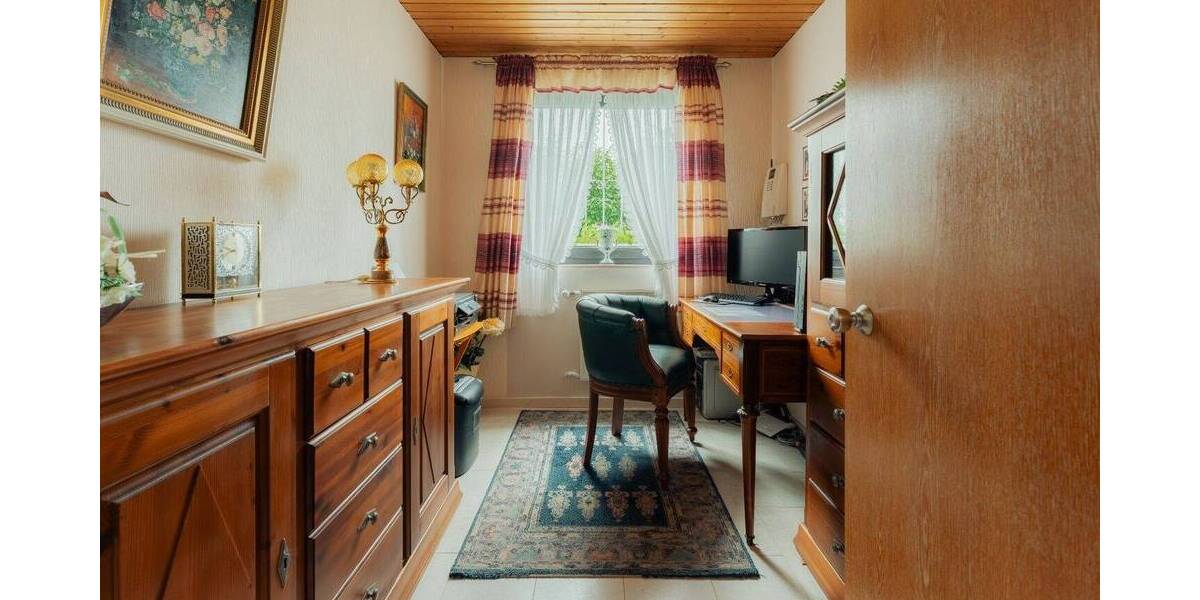 Bungalow Rösrath - 5 Zimmer, 148 m&sup2;, 575.000&euro; | Angebot:23597166