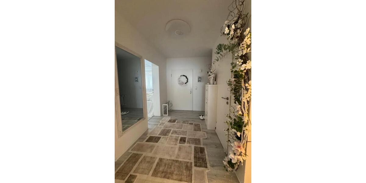 Erdgeschoßwohnung Bergisch Gladbach - 2 Zimmer, 66 m&sup2;, 220.000&euro; | Angebot:24652816