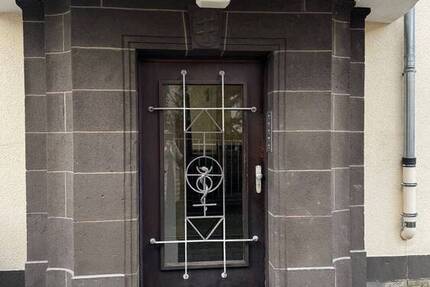 Mehrfamilienhaus (5 WE) mit Garten und Garage in Köln Deutz 1 zimmer