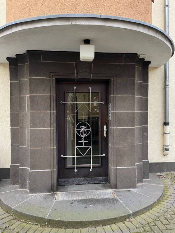 Mehrfamilienhaus (5 WE) mit Garten und Garage in Köln Deutz 1 zimmer