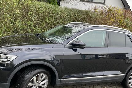 VW T-Roc 71.000 km 14.500 &euro; Troisdorf 53842