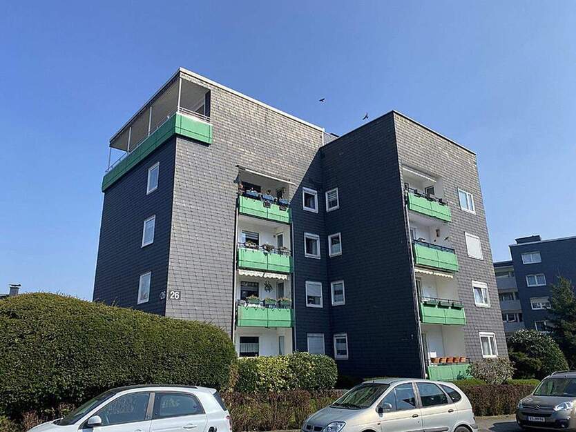 Ruhige Lage, barrierefrei, Hausmeisterservice, GartenSpielplatz, FensterHeizung NEU2025 3 zimmer