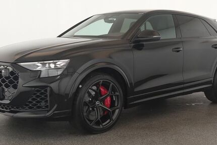 Audi RSQ8 16.600 km 143.884 € Neuss 41460