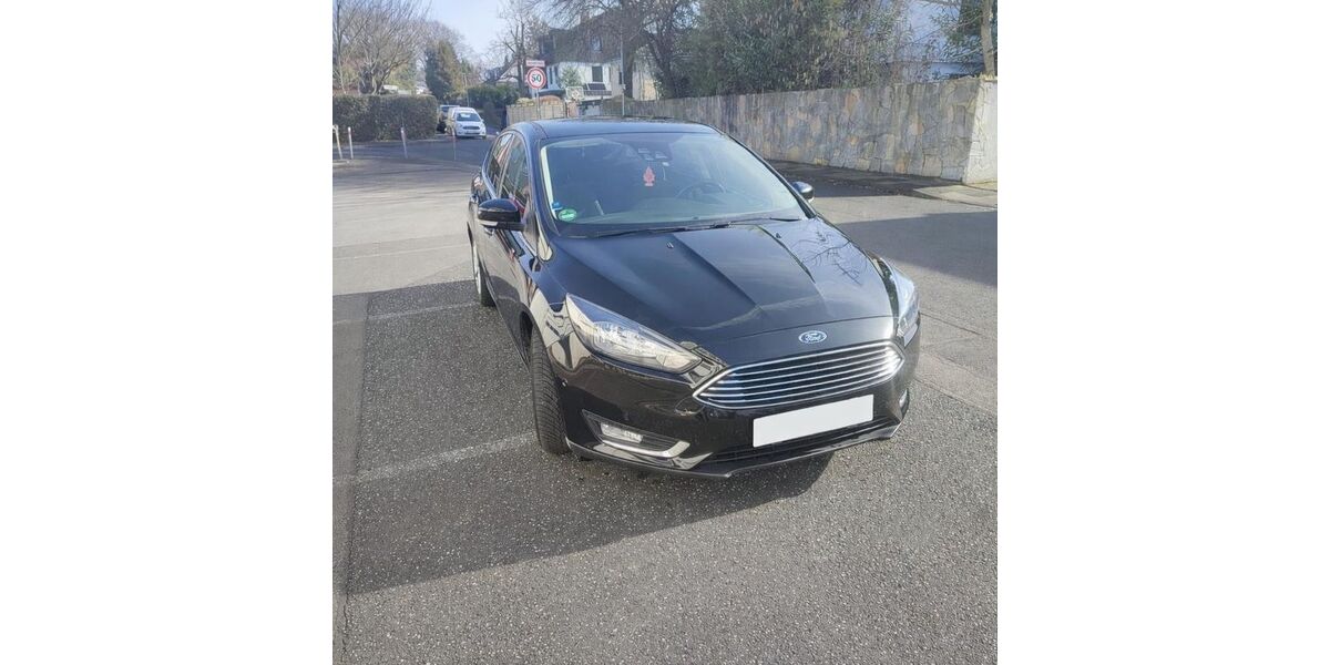 Ford Focus 131.000 km 6.999 &euro; Bergisch Gladbach 51429