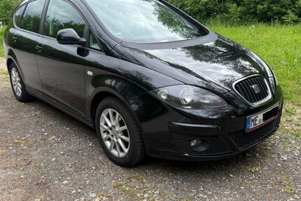 Seat Altea 212.000 km 2.700 &euro; Solingen 42659