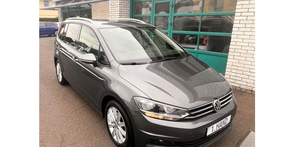 VW Touran 115.857 km 16.950 &euro; Bornheim 53332