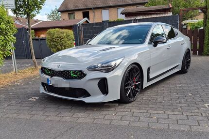 Kia Stinger 106.000 km 29.800 &euro; Hennef 53773