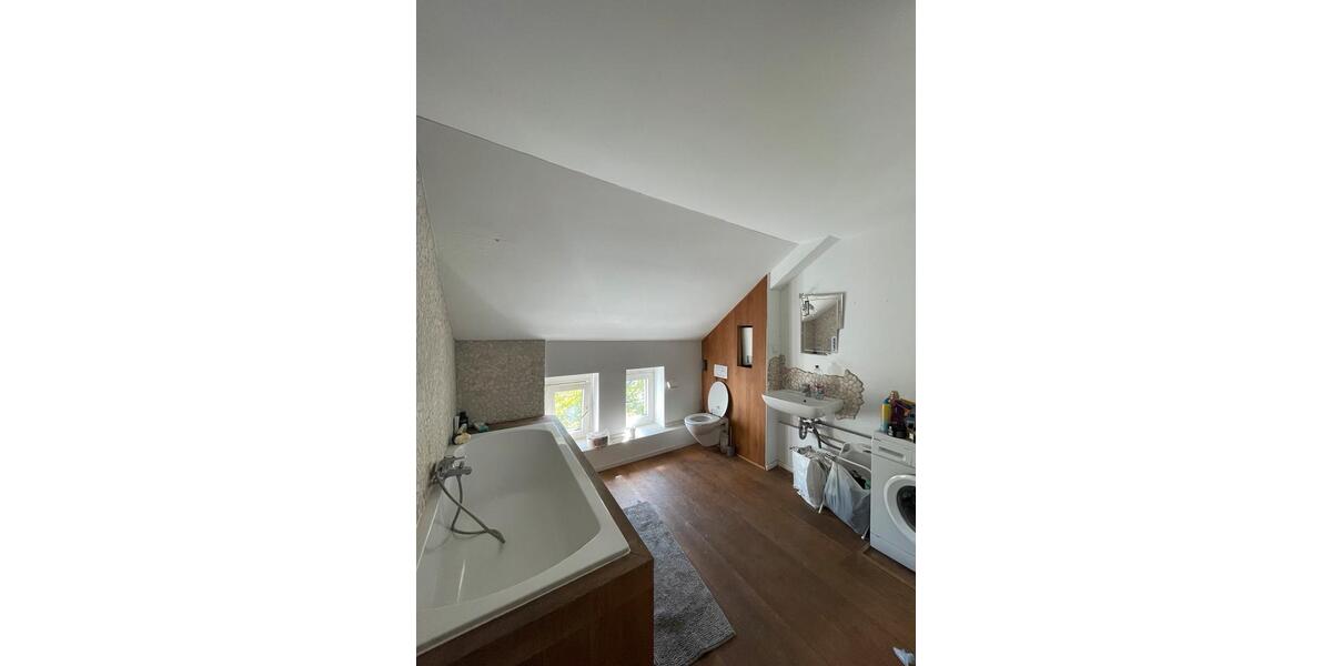 Etagenwohnung Bonn Gronau - 3 Zimmer, 70 m&sup2;, 800&euro; | Angebot:26399088