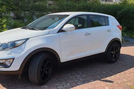 Kia Sportage 79.600 km 12.900 € Bergisch Gladbach 51429