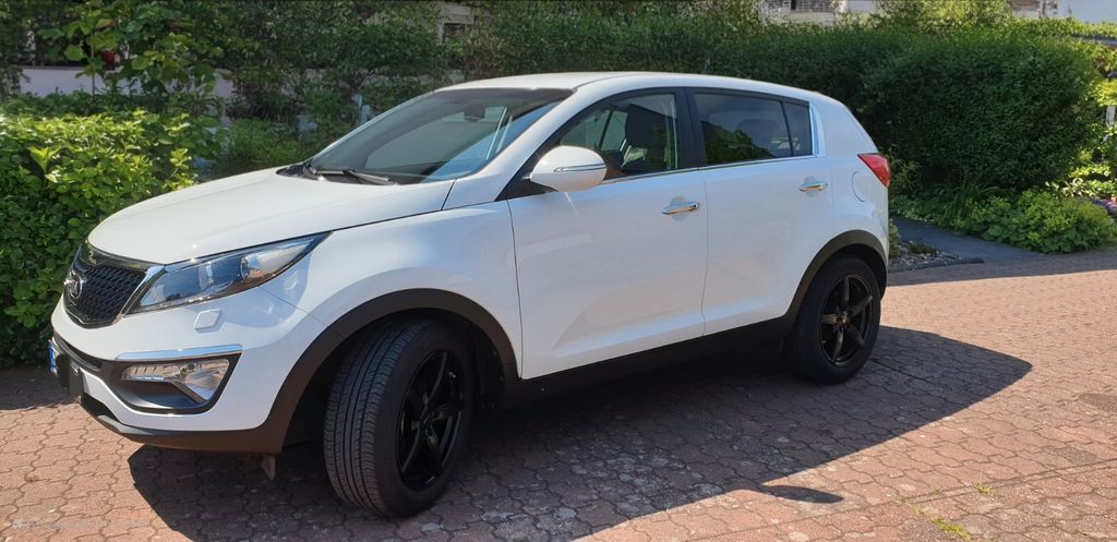 Kia Sportage 79.600 km 12.900 € Bergisch Gladbach 51429