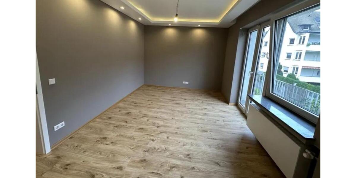 Etagenwohnung Köln Mülheim - 3 Zimmer, 88 m&sup2;, 2.000&euro; | Angebot:25408494