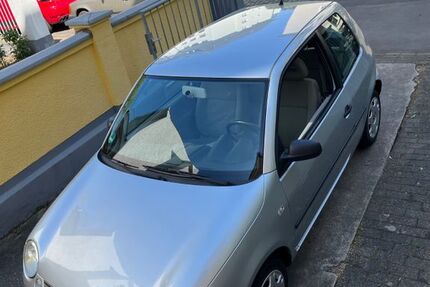 VW Lupo 25.090 km 4.250 &euro; Köln 50935