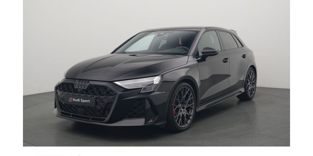 Audi RS3 9.990 km 71.980 &euro; Leverkusen 51373