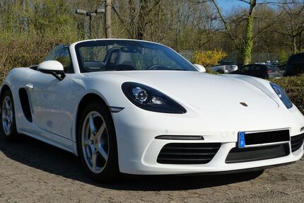 Porsche Boxster 16.200 km 72.718 &euro; Bergisch Gladbach 51427