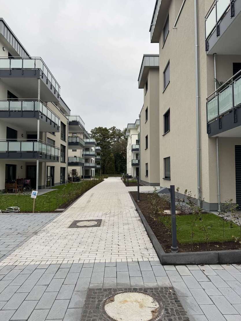 Wohnung zum Mieten in Overath 2.004,10 € 143.15 m² 3 zimmer