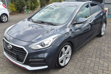 Hyundai i30 103.000 km 10.950 &euro; Wesseling 50389