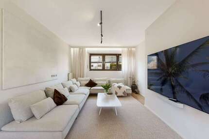Haus Köln Lindenthal - 4 Zimmer, 111 m&sup2;, 550.000&euro; | Angebot:26219783