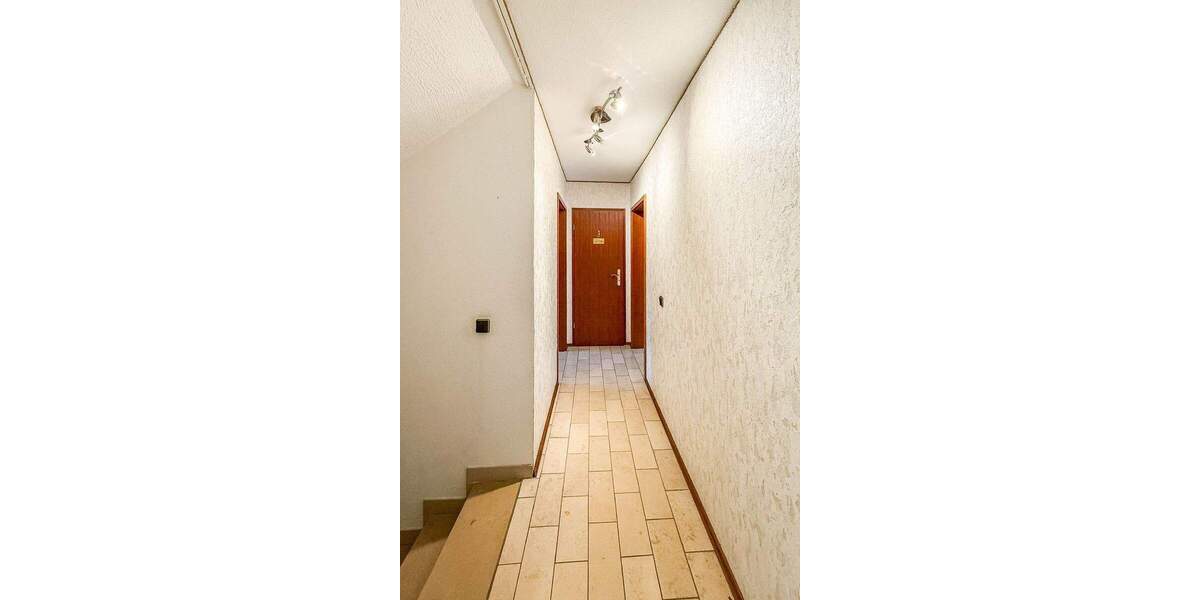 Doppelhaushälfte Rösrath Hoffnungsthal - 5 Zimmer, 158 m&sup2;, 370.000&euro; | Angebot:25781109