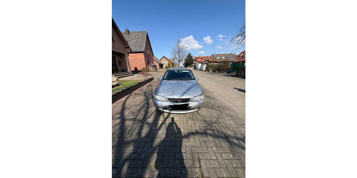 Opel Vectra 97.800 km 1.900 &euro; Elsdorf 50189
