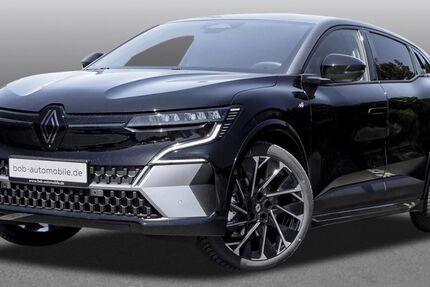 Renault Megane E-TECH 2.010 km 43.999 € Düsseldorf 40233