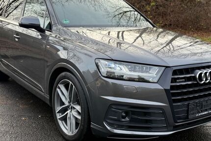 Audi Q7 124.800 km 35.999 € Bonn 53127