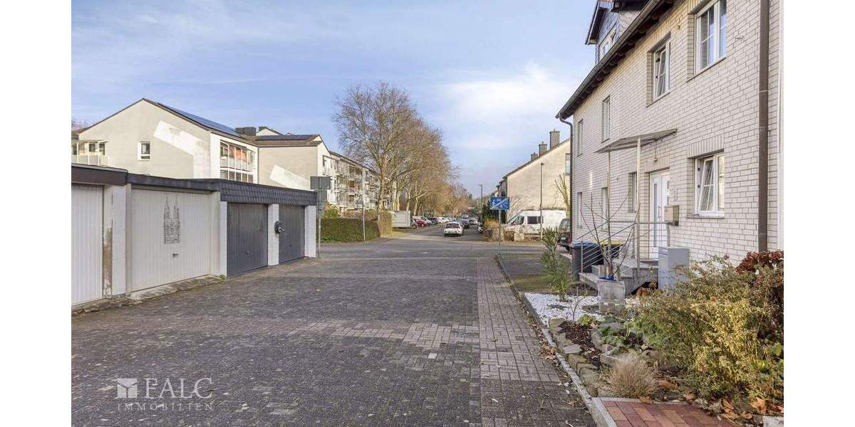 Reihenmittelhaus Köln Longerich - 5 Zimmer, 155 m&sup2;, 760.000&euro; | Angebot:24991656