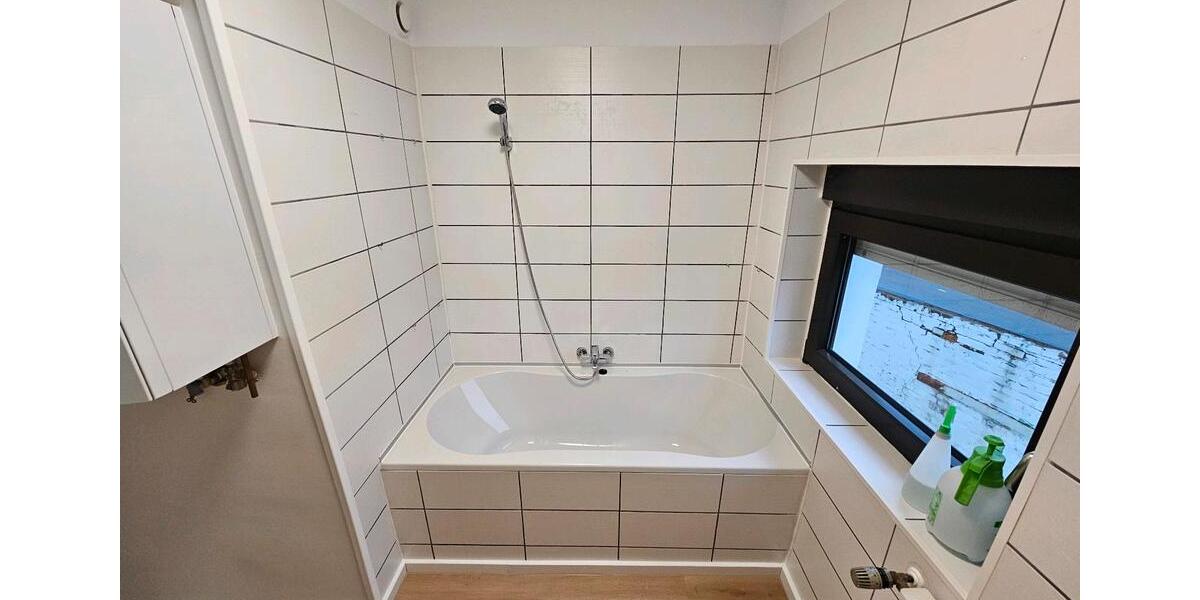 Etagenwohnung Solingen Höhscheid - 2 Zimmer, 51 m&sup2;, 700&euro; | Angebot:26253456