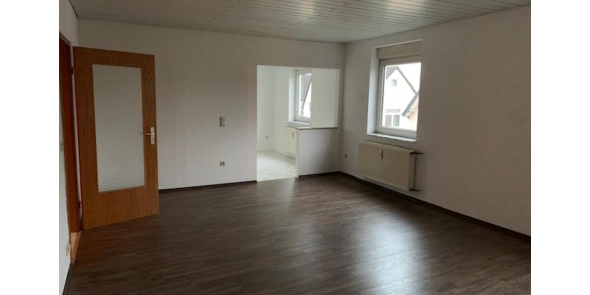 Etagenwohnung Solingen Central - 2 Zimmer, 72 m&sup2;, 700&euro; | Angebot:25340762
