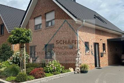 Neuwertige Doppelhaushälfte im attraktiven Neubaugebiet zu vermieten